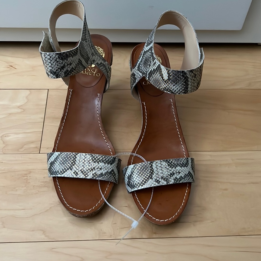 Vince Camuto Heels